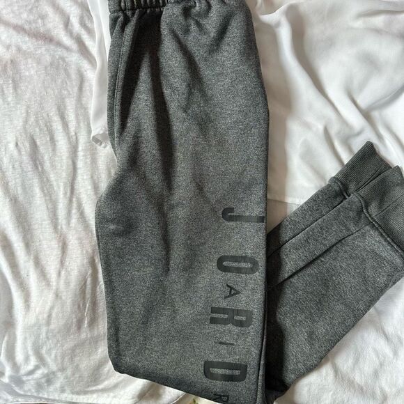 Jordan boys sports pants size L - Picture 1 of 3